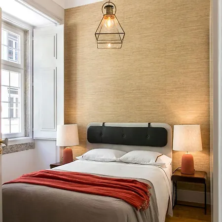 Exotische Paradies- Majestaetischer Aufenthalt Im Herzen Von By Interhome Apartamento Lisboa