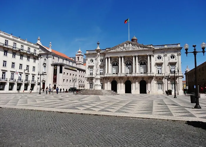 Exotische Paradies- Majestaetischer Aufenthalt Im Herzen Von By Interhome Lissabon